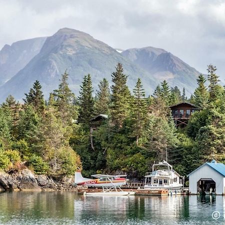 Stillpoint Lodge - All-Inclusive Halibut Cove 외부 사진