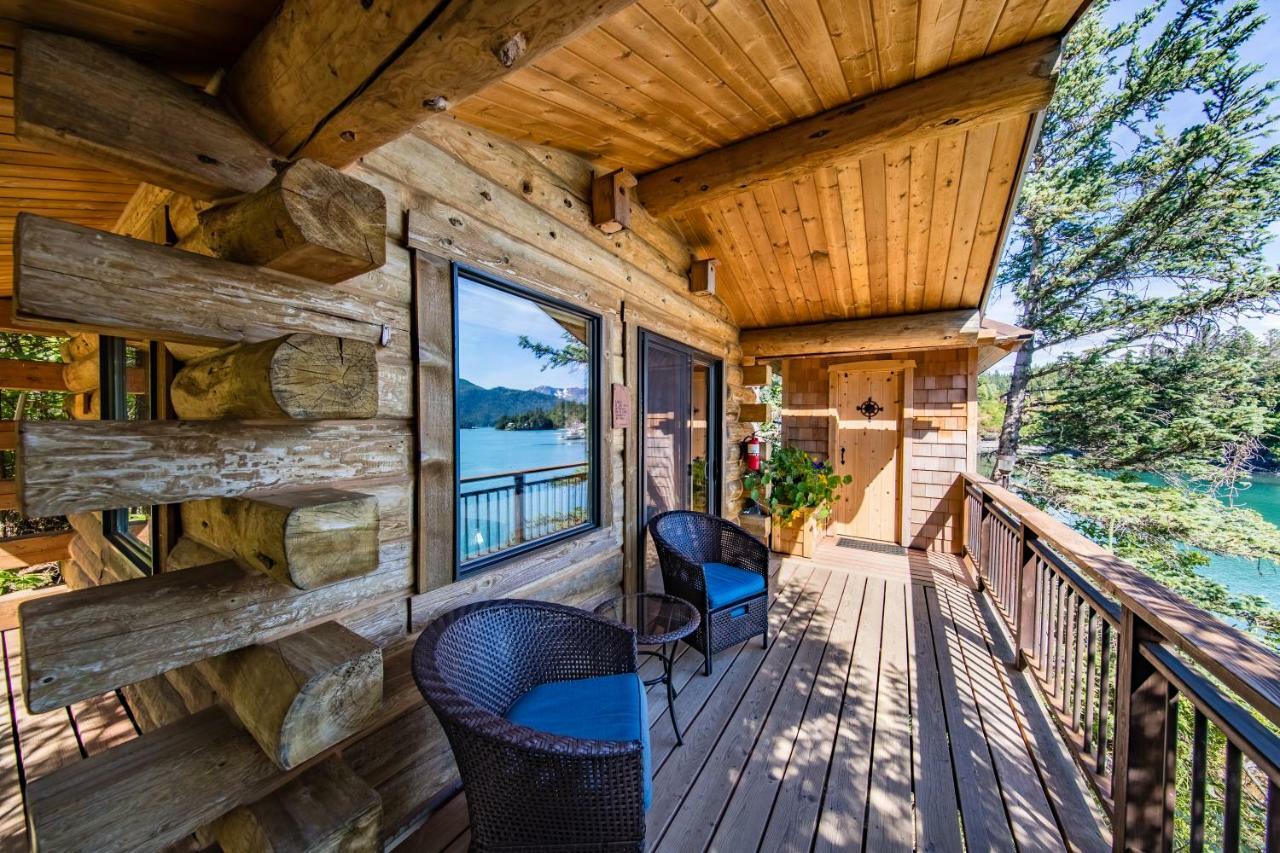 Stillpoint Lodge - All-Inclusive Halibut Cove 외부 사진