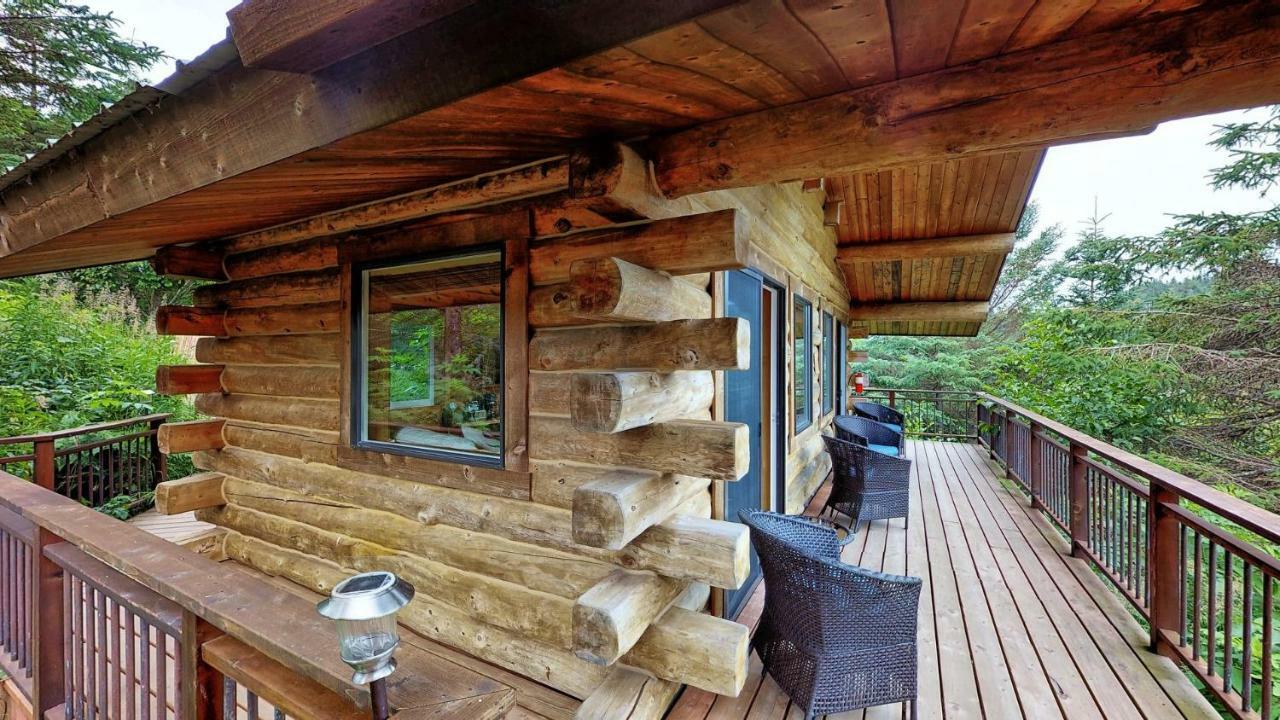 Stillpoint Lodge - All-Inclusive Halibut Cove 외부 사진
