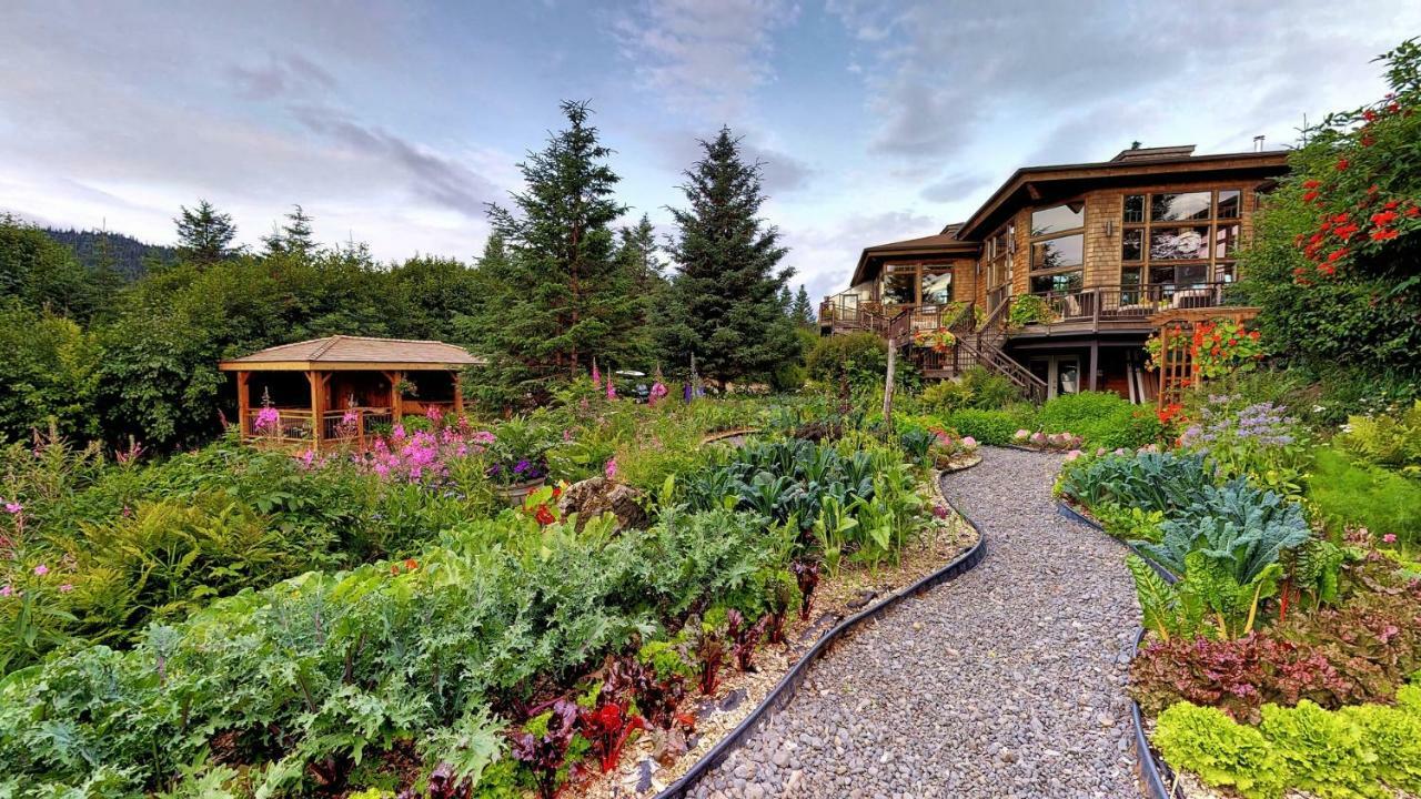 Stillpoint Lodge - All-Inclusive Halibut Cove 외부 사진